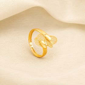 Delicate Elegance Gold Ring