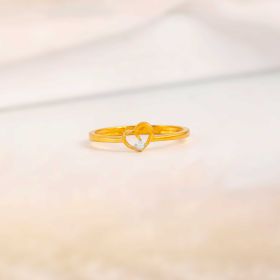 Minimal Heart Design Gold Ring