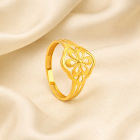 Petal Bloom Gold Ring