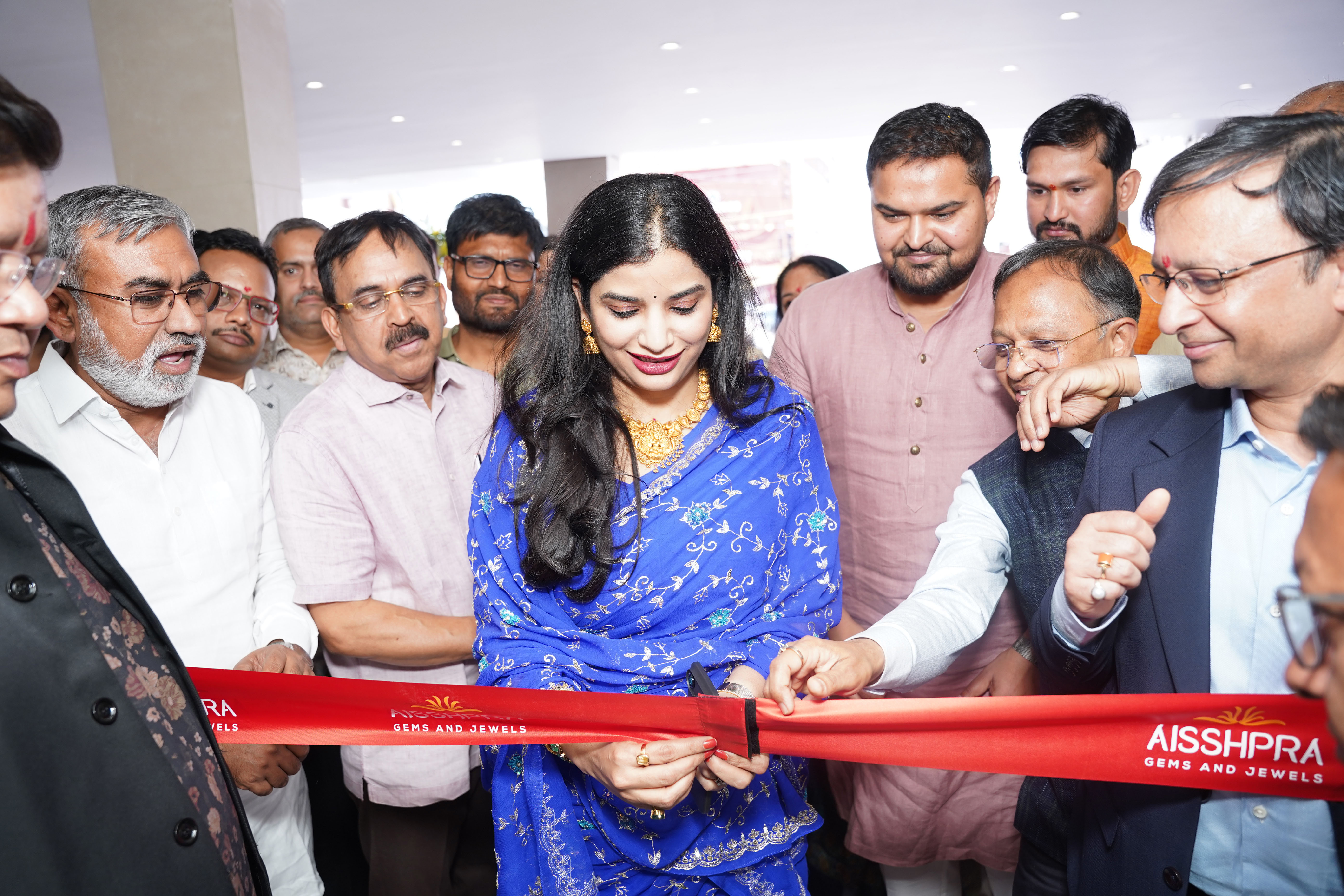 Aisshpra Gems & Jewels Strengthens Retail Footprint with 15th Showroom Launch in Gonda